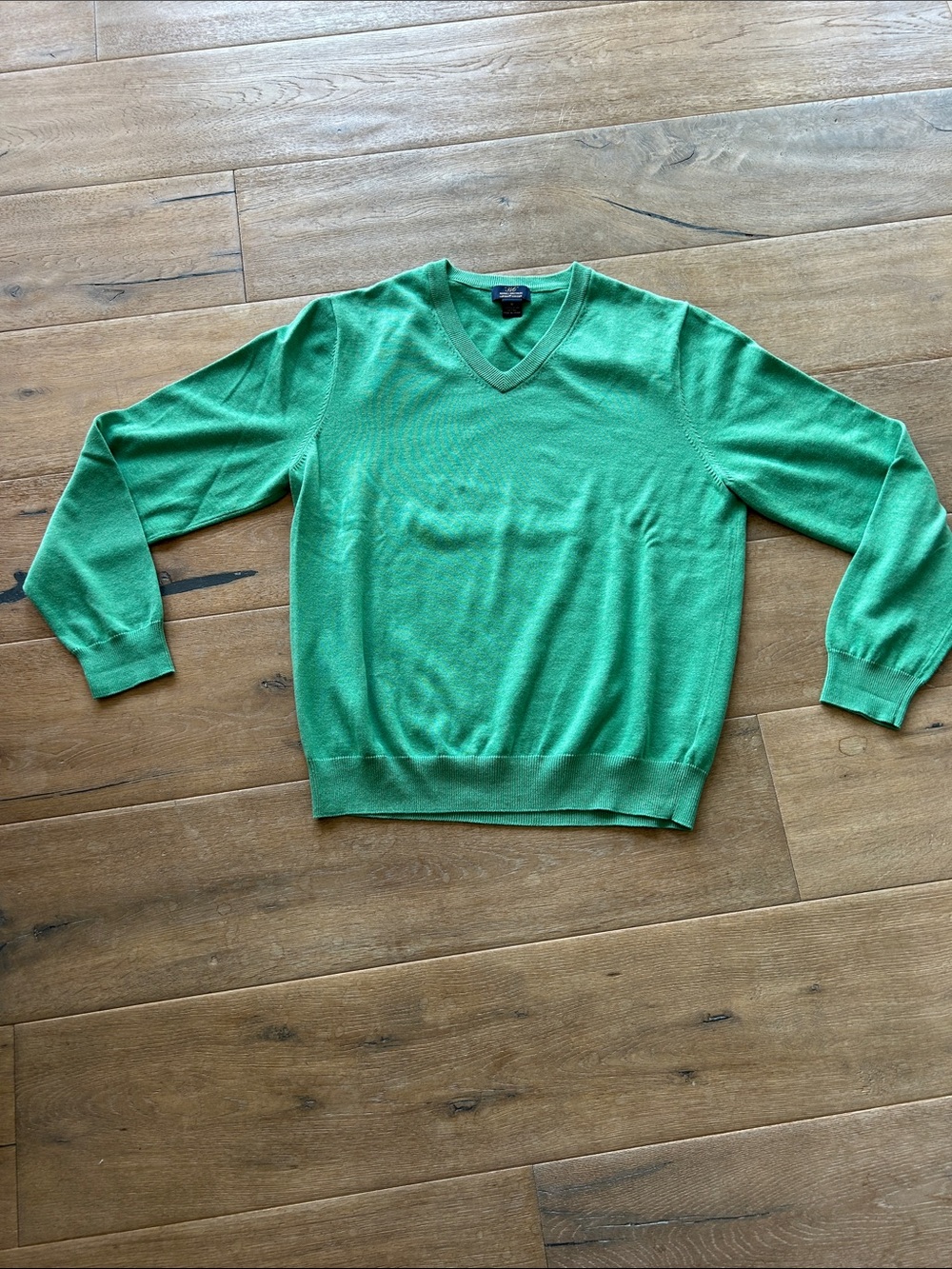 Brooks Brothers V-Neck Sweater in Bright Green